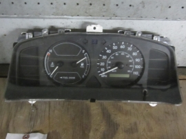 Toyota - speedo cluster - 83800 02121